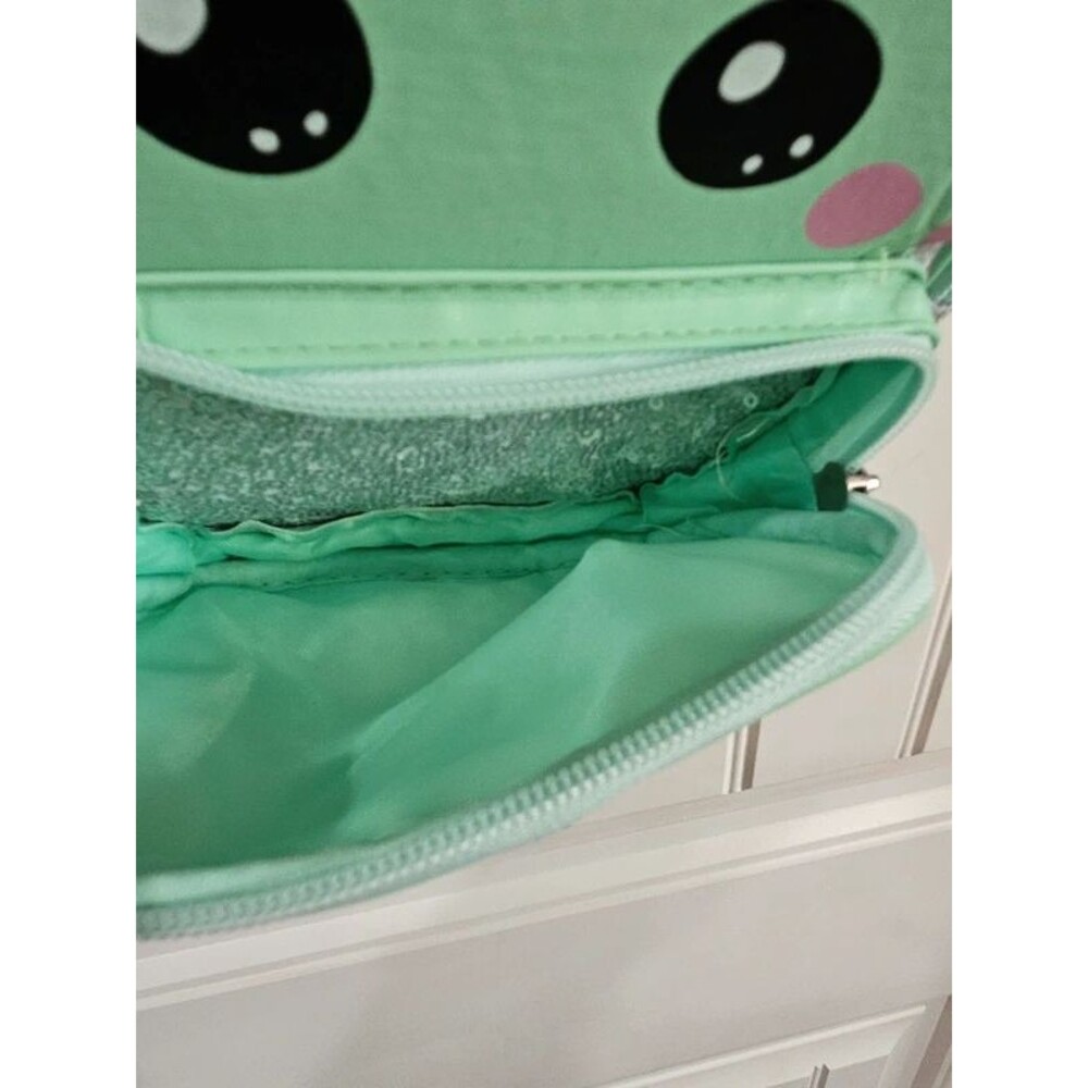 Baby Yoda Mini Backpack - Picture 12 of 14